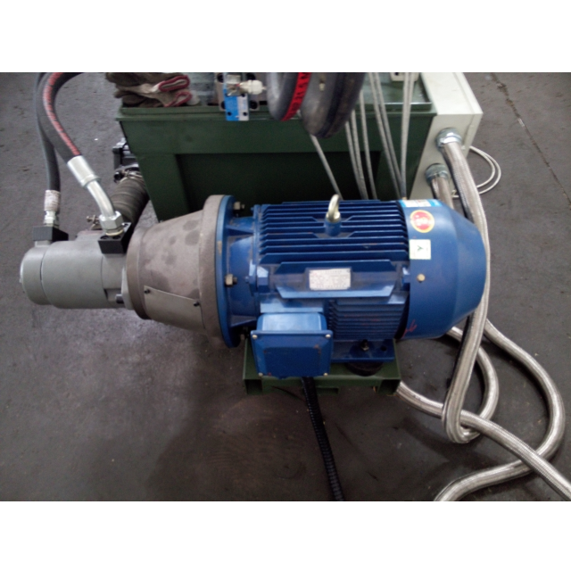 Máquina de fundición a presión de cámara fría 150T